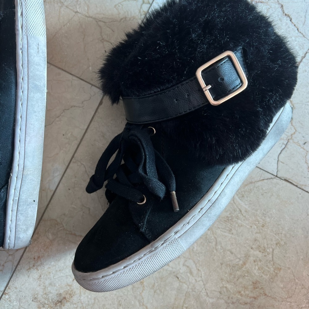 JLo Jennifer López Fur Hightop Sneackers Size 7,5 - Picture 4 of 15